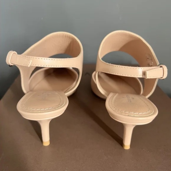 Louis Vuitton kitten heels- Authenticated - Picture 4 of 10